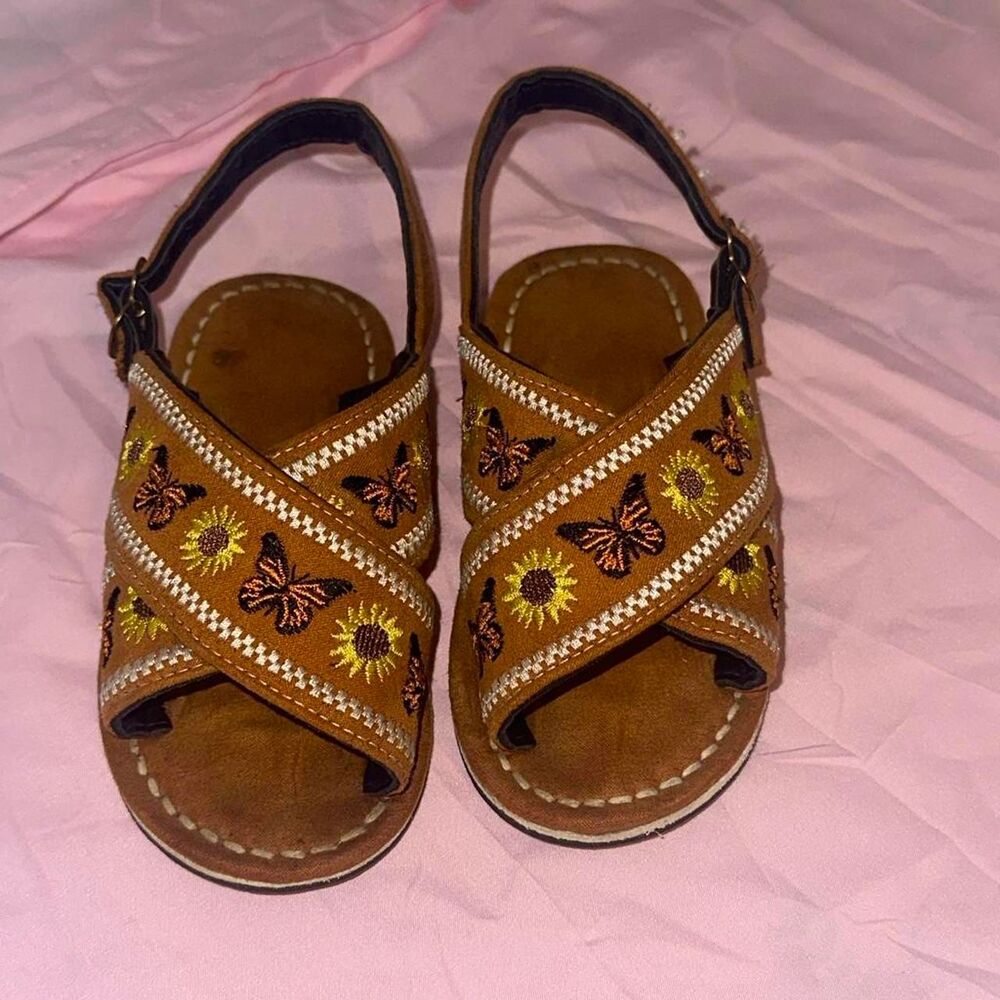 Unbranded Women's Brown and Tan Sandals